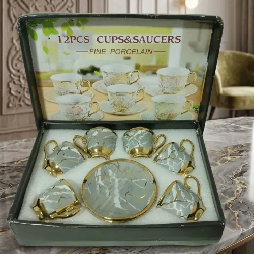 Xícaras em porcelana