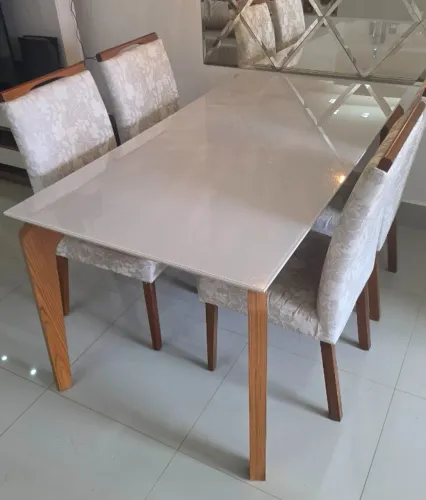 Mesa de Jantar