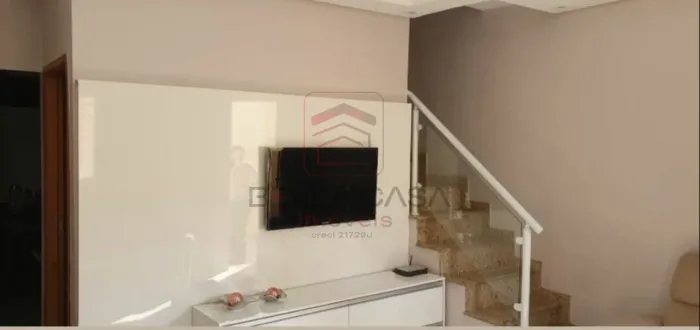 Casa de Condomínio para venda -Tatuapé - 2 suítes - 1 vaga de garagem - Com varanda gourme