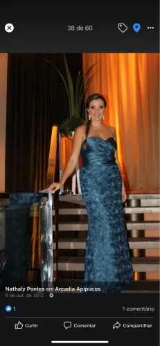 Vestido de festa verde petróleo 