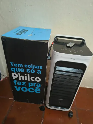 Climatizador De Ar Quente E Frio Display Touch 5 Em 1 Philco Cor Branco 127v