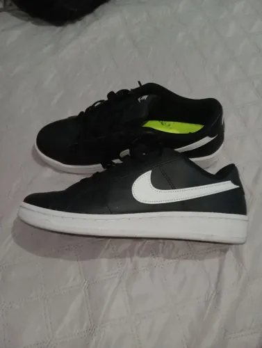 Nike Court Royale OG