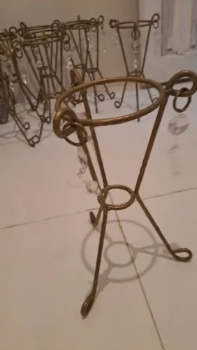 Móveis e artigos de decoração 