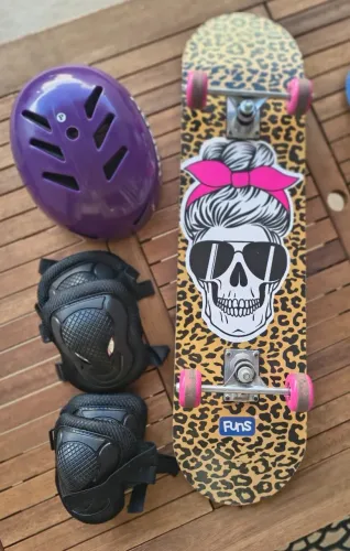 Skate menina até 10 anos com opção de acessórios