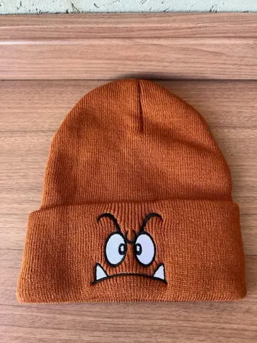 Toca Goomba Super Mario - NOVO