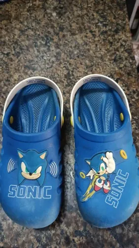 Babuche infantil Grendene do Sonic, número 31