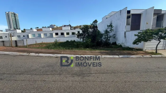LOTE PLANO COM 15 METROS DE FRENTE | LAGOA SANTA 2