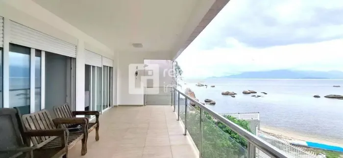 Casa 3 quartos no bairro Itaguaçu - Florianópolis