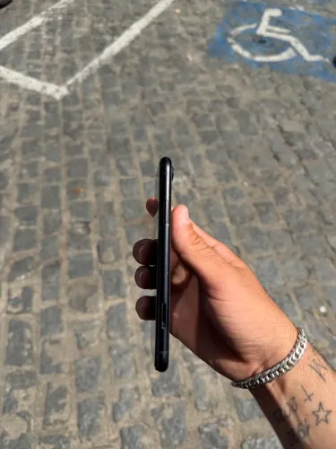 IPHONE XR 128GB