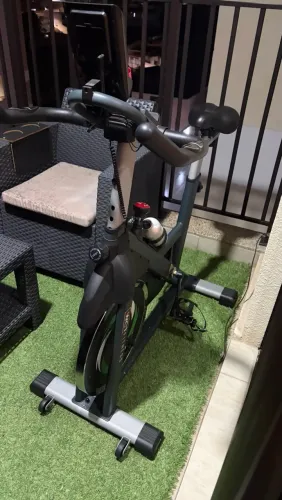 Bicicleta ergométrica profissional 