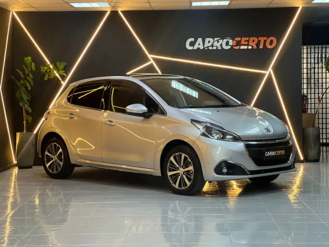 Peugeot 208 Griffe 1.6 Flex 16V 5P Aut. 2017