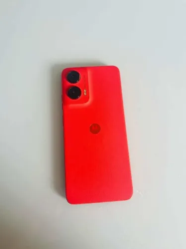 Moto G35 5G 256GB Vermelho - R$ 800
