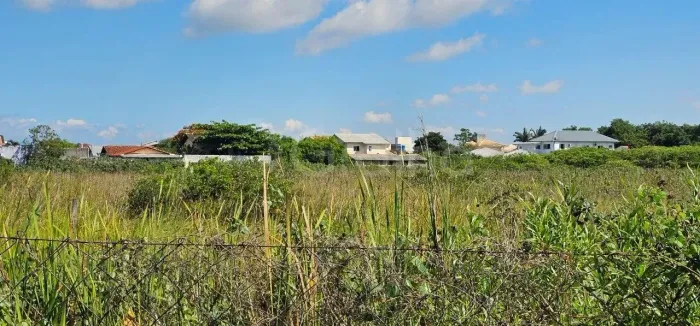Terreno com 10.911m² no bairro Carianos, Florianópolis