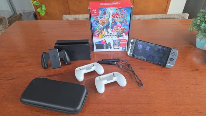 Nintendo Swich Oled Desbloqueado por chip Cartão 512 Gigas Vários Acessórios