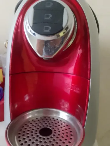 Cafeteira 3 corações semi nova