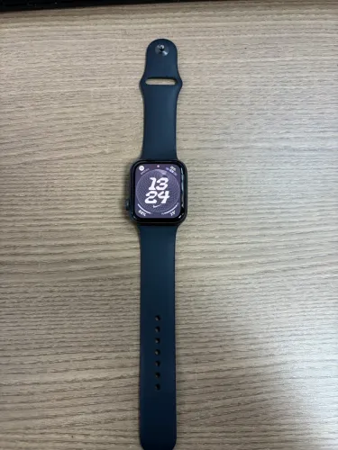 Apple Watch SE 44mm