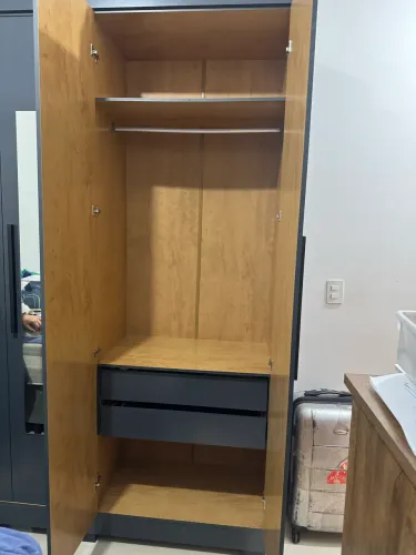 Vendo guarda-roupa