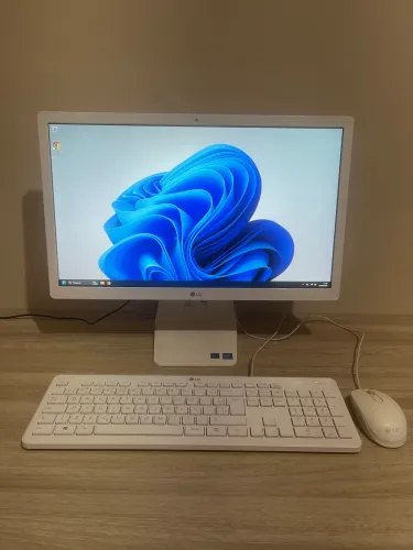 LG All in One computador