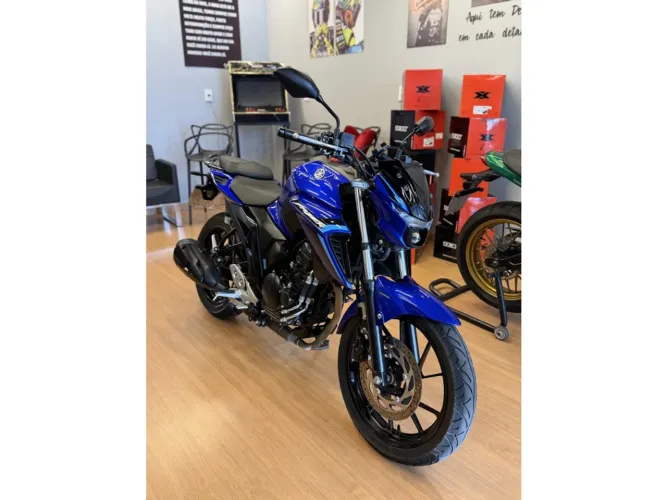 Yamaha Fz25 fazer connected abs 2025
