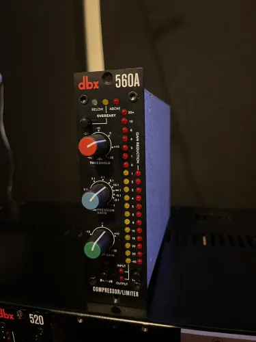 Dbx 560A Compressor/Limiter 2/2