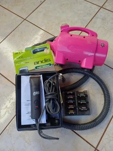 Soprador Minag e Máquina de Tosa Andis + Acessórios