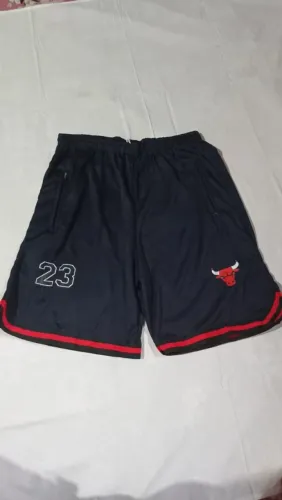 Bermudas Chicago.