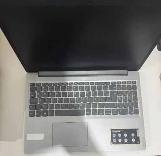 Lenovo IdeaPad S145-15IWL | Intel Core i5 | 8 GB RAM | HD 1 TB