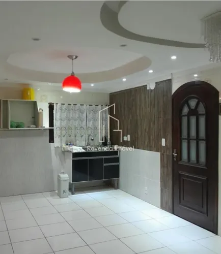 Casa para Venda em São Paulo-SP, Bairro Guaianazes: 5 Quartos, 1 Suíte, 2 Banheiros, 3 Vag
