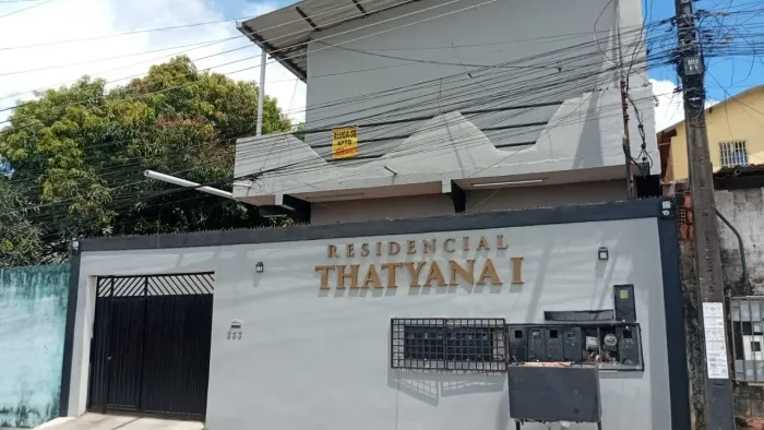VENDO RESIDENCIAL COM 14 APTOs