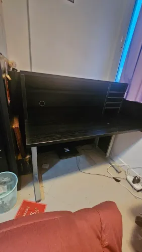 Escrivaninha com Estante Preta