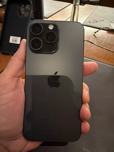 iPhone 15 pro Max 1tb