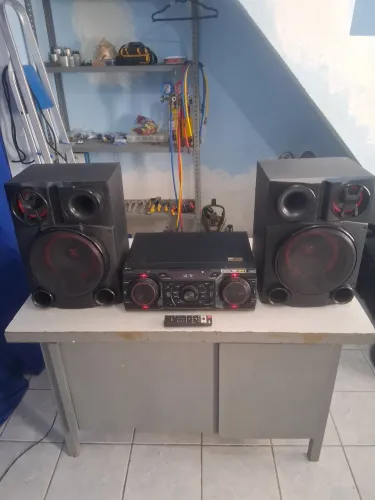 LG Extreme power mini HI-FI sistem 1800W