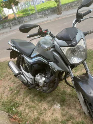 Cg Titan 160 ótimo estado 