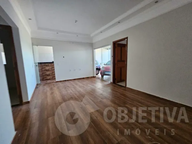 Casa para aluguel, 3 quartos, 1 suíte, 3 vagas, JARDIM EUROPA - UBERLANDIA/MG