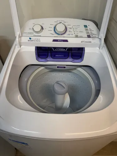 Maquina de lavar roupa Eletrolux 8,5 kg