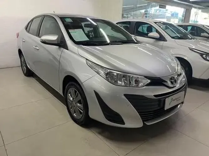Toyota Yaris XL Sedan 1.5 Flex 16V 4P Aut. 2022