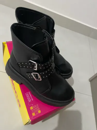 Bota infantil - molekinha