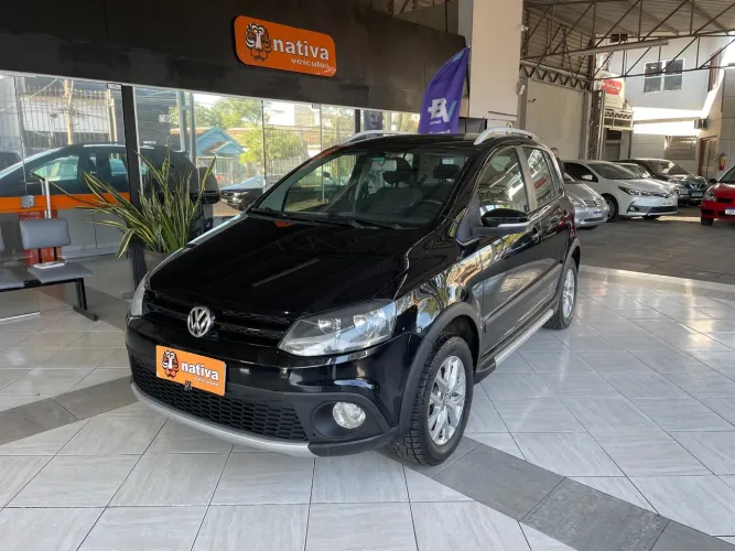 Volkswagen Crossfox 1.6 MI Total Flex 8V 5P 2013