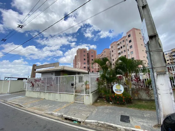 Apartamento com 2 dormitórios para alugar, 74 m² por R$ 1.282/mês - Madre Paulina - São Cr