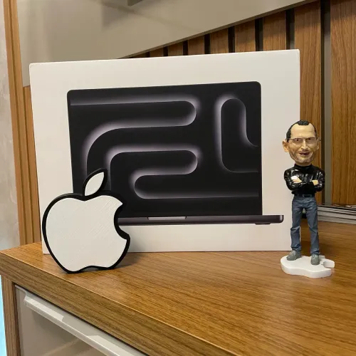 MacBook Pro M5Pro 24GB 1T 14? novo/ lacrado