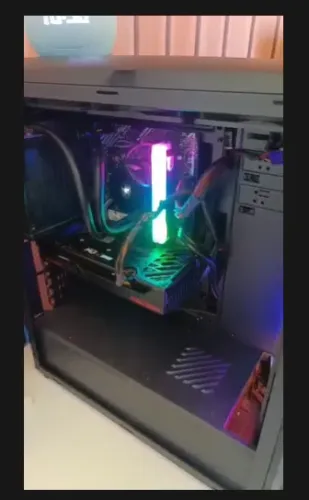 PC Gamer i5 10ª / SSD 1 TB M2 / 16GB DDR4 / RX 6650 XT 8GB