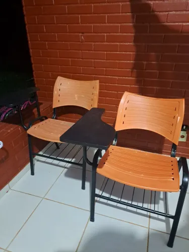 Cadeira escolar