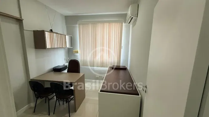 Sala comercial em Bangu - BANGU CENTER , todo mobiliado com valor abaixo do mercado para v
