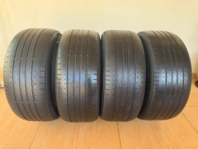 04 Pneu 225/45R17 Dunlop