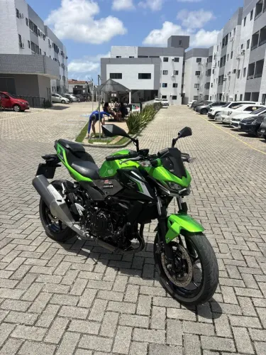 Kawasaki Z500 ABS 2025