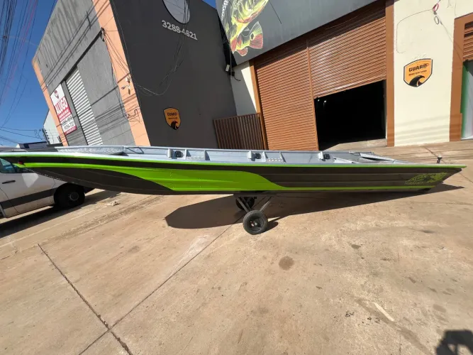 **Vendo Novo Canoa 6mts** Marca Italian Boats**