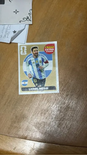 Figurinha Extra Sticker Gold do Messi - Panini FIFA 2026