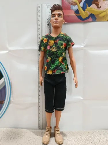 Boneco Ken feshionista original 