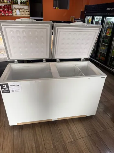 Freezer horizontal Fricon porta dupla 503 litros