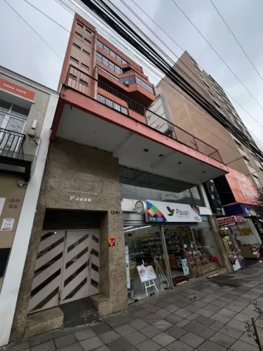 BENTOALVES aluga sala aérea a poucos metros da Praça, no Centro - Caxias do Sul - RS